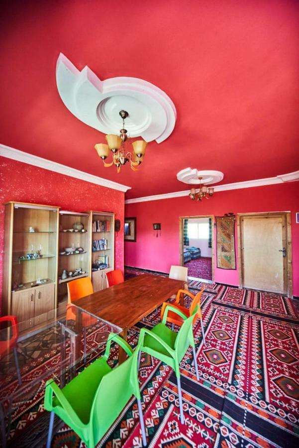 Bed and Breakfast Bedouin Pink Ecohouse à Wadi Musa Extérieur photo