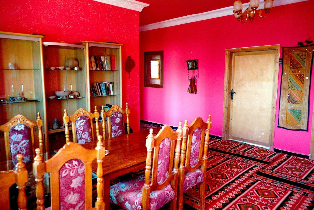 Bed and Breakfast Bedouin Pink Ecohouse à Wadi Musa Extérieur photo