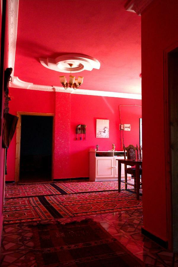Bed and Breakfast Bedouin Pink Ecohouse à Wadi Musa Extérieur photo